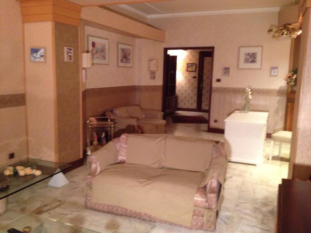 B&B Il Bagolaro Dell'Etna Sant'Agata Li Battiati Exterior photo